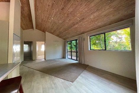 Photo of property in 85 Park Rise, Campbells Bay, Auckland, 0630