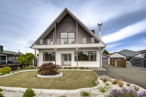 Photo of property in 32 Auckland Road, Greenmeadows, Napier, 4112