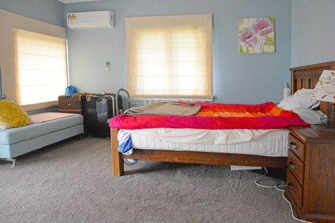 Photo of property in 37 Allan Road, Burgess Park, New Plymouth, 4371