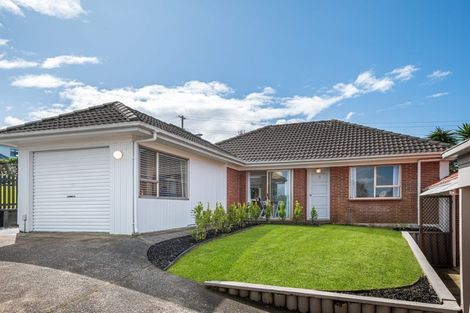 Photo of property in 3/6 Keys Street, Belmont, Auckland, 0622