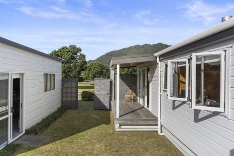 Photo of property in 28 Oceanair Drive, Pauanui, Hikuai, 3579