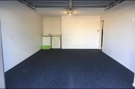 Photo of property in 3/75 Thackeray Place, Waltham, Christchurch, 8023