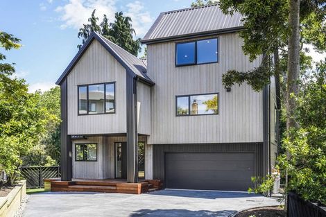 Photo of property in 2b Edgecumbe Street, Whitiora, Hamilton, 3200