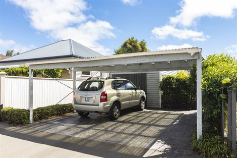 Photo of property in 74 Ranfurly Street, St Albans, Christchurch, 8014