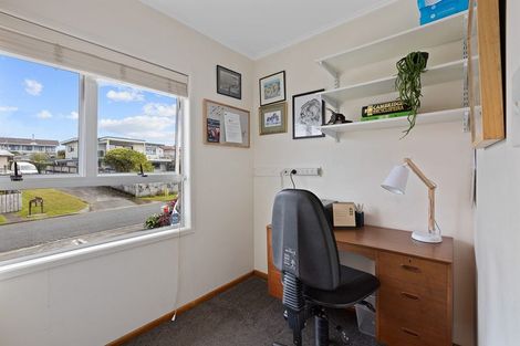 Photo of property in 18 Rawhiti Place, Snells Beach, 0920