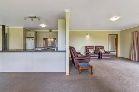Photo of property in 282 Smart Road, Hillsborough, New Plymouth, 4372