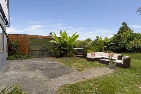 Photo of property in 298 Te Moana Road, Waikanae, 5036