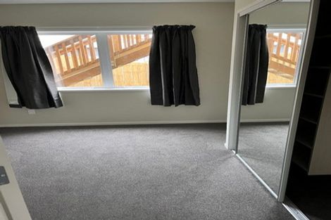 Photo of property in 1/75 Tramway Road, Beach Haven, Auckland, 0626