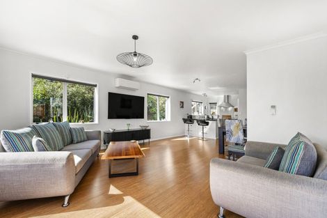 Photo of property in 25 Manukau Road, Raglan, 3225