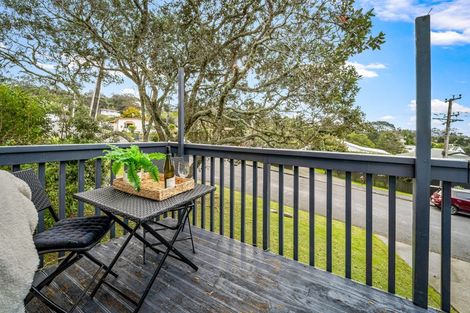 Photo of property in 53 Elliston Crescent, Stanmore Bay, Whangaparaoa, 0932