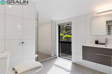 Photo of property in 52 Takahe Road, Titirangi, Auckland, 0604