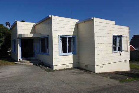 Photo of property in 1/7 Savoy Road, Glen Eden, Auckland, 0602