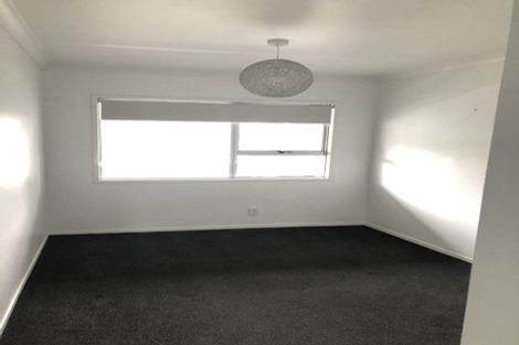 Photo of property in 3 West Harbour Drive, West Harbour, Auckland, 0618