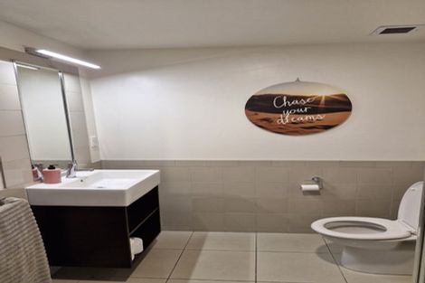 Photo of property in 2-06/424 Maunganui Road, Mount Maunganui, 3116