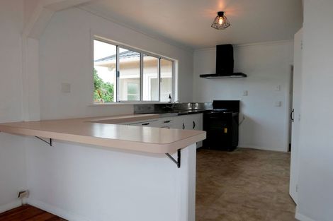 Photo of property in 166 Queen Street West, Levin, 5510