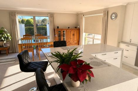 Photo of property in 3 Donovan Place, Aidanfield, Christchurch, 8025