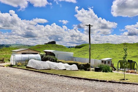 Photo of property in 71 Pukeokahu Road, Taoroa Junction, Taihape, 4793