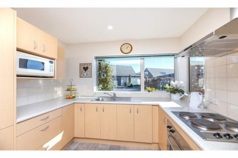 Photo of property in Rivertown Villas, 150 Williams Street, Kaiapoi, 7630
