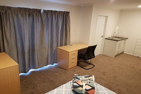 Photo of property in 48 Helena Street, Massey, Auckland, 0614