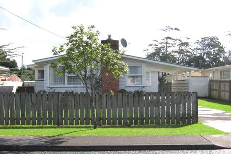 Photo of property in 101 Vodanovich Road, Te Atatu South, Auckland, 0610