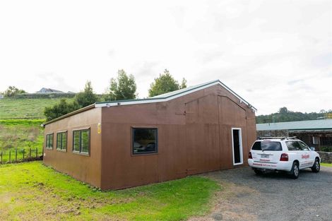 Photo of property in 372 Pine Valley Road, Dairy Flat, Silverdale, 0992