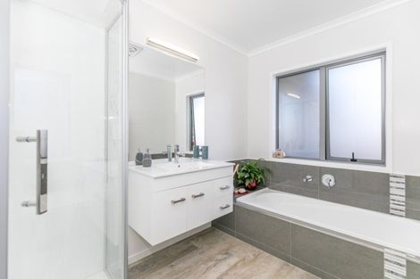 Photo of property in 48 Sylvester Crescent, Flagstaff, Hamilton, 3210