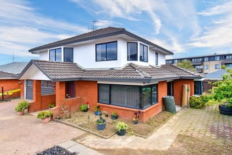 Photo of property in 3/26 Alfriston Road, Manurewa East, Auckland, 2102