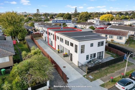 Photo of property in 207c Wordsworth Road, Manurewa, Auckland, 2102