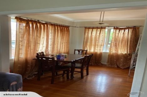 Photo of property in 37 Routley Drive, Glen Eden, Auckland, 0602