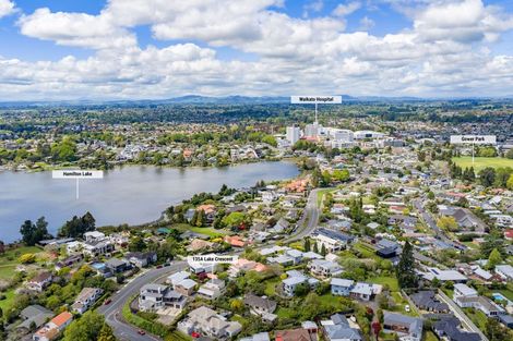 Photo of property in 135a Lake Crescent, Hamilton Lake, Hamilton, 3204