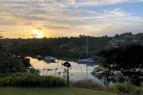 Photo of property in 7 James Kemp Place, Kerikeri, 0230