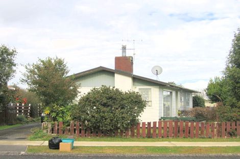 Photo of property in 21 Rosalind Street, Deanwell, Hamilton, 3206