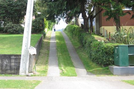 Photo of property in 72a Meadowbank Crescent, Fordlands, Rotorua, 3015