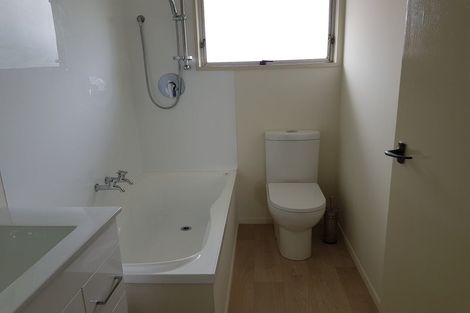 Photo of property in 2/72 Fairfield Avenue, Addington, Christchurch, 8024