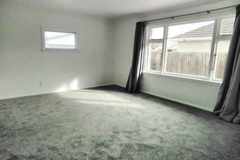 Photo of property in 15 Ariki Place, Hei Hei, Christchurch, 8042