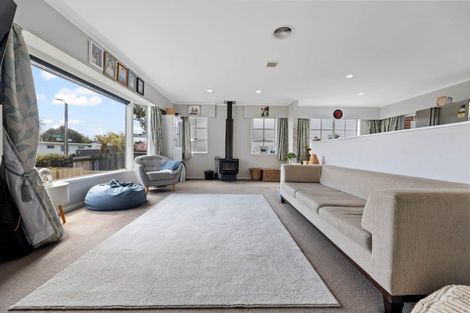 Photo of property in 48 Richmond Avenue, Richmond Heights, Taupo, 3330