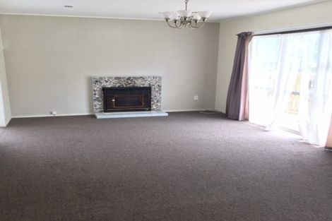 Photo of property in 26 Miltonia Avenue, Te Atatu South, Auckland, 0610