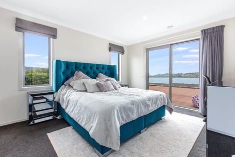 Photo of property in 34 John Burke Drive, Aotea, Porirua, 5024