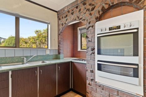 Photo of property in 6 Pioneer Grove, Silverstream, Upper Hutt, 5019