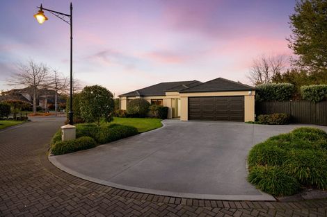 Photo of property in 55 Marble Wood Drive, Papanui, Christchurch, 8053