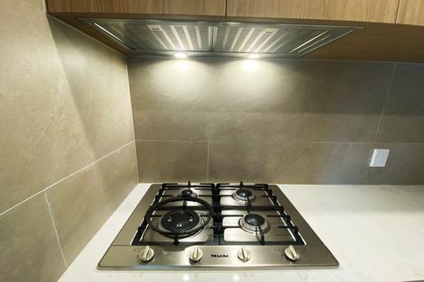 Photo of property in 3/46 View Road, Henderson, Auckland, 0612