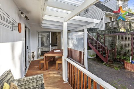 Photo of property in 5 Bird Grove, Stokes Valley, Lower Hutt, 5019