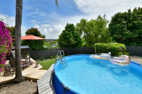 Photo of property in 73b Vipond Road, Stanmore Bay, Whangaparaoa, 0932