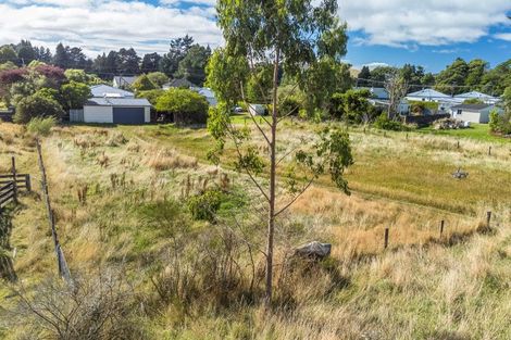 Photo of property in 16 Stanly Street, Eketahuna, 4900