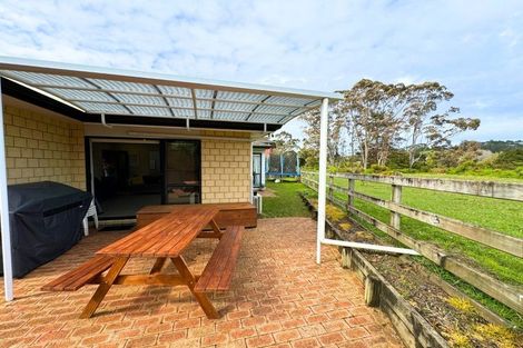 Photo of property in 68 South Kensington Way, Henderson, Auckland, 0612