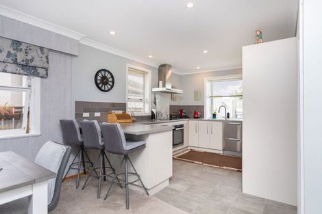 Photo of property in 129 Guy Street, Dannevirke, 4930