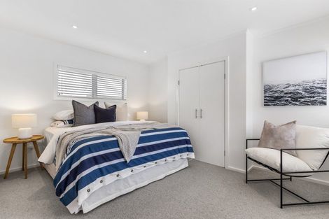 Photo of property in 48 Matakatia Parade, Matakatia, Whangaparaoa, 0930
