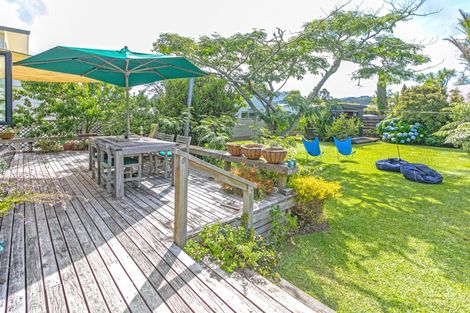 Photo of property in 64 Manaia Road, Tairua, 3508