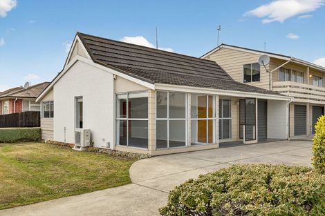 Photo of property in 1/470 Hereford Street, Linwood, Christchurch, 8011