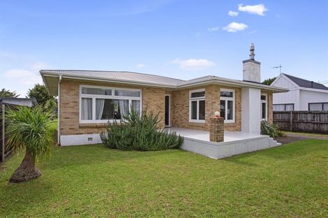 Photo of property in 19 South Highway East, Whitianga, 3510